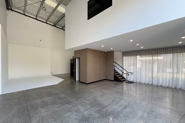 2/51 Merrindale Drive Croydon South VIC 3136 - Image 2