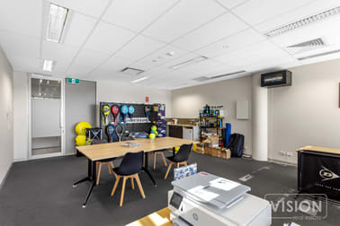 9/574 Plummer Street Port Melbourne VIC 3207 - Image 2