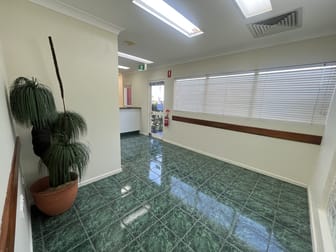 1/4 Island Drive Cannonvale QLD 4802 - Image 1