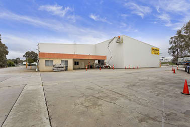 8 Catherine Crescent Lavington NSW 2641 - Image 2