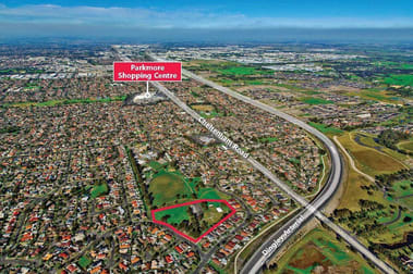 21 Loxwood Avenue Keysborough VIC 3173 - Image 3