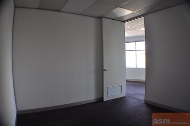 205/22-28 St Kilda Road St Kilda VIC 3182 - Image 3