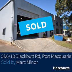 5 & 6/18 Blackbutt Road Port Macquarie NSW 2444 - Image 2