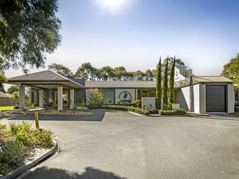 2315 - 2319 Dandenong Road Mulgrave VIC 3170 - Image 2