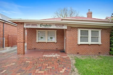 559 Englehardt Street Albury NSW 2640 - Image 2