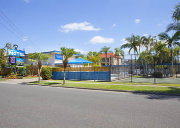 Hamilton QLD 4007 - Image 2