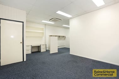 3/5 Currumbin Court Capalaba QLD 4157 - Image 2
