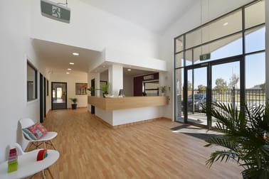 Click to view all images 163 Greens Road Wyndham Vale VIC 3024 - Image 1