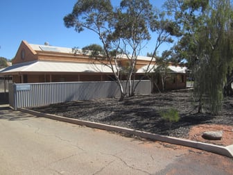 10 Richardson Place Roxby Downs SA 5725 - Image 3