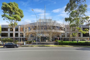 8 Lakeside Drive Burwood East VIC 3151 - Image 1