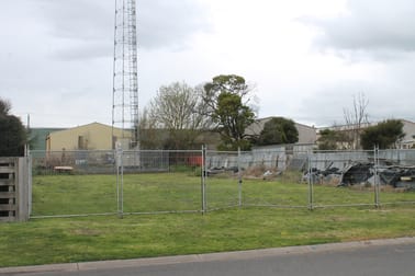 10 Douglas Street Colac VIC 3250 - Image 2