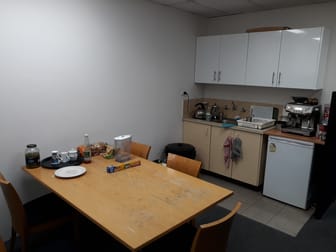 2/2 Pioneer Thornleigh NSW 2120 - Image 3