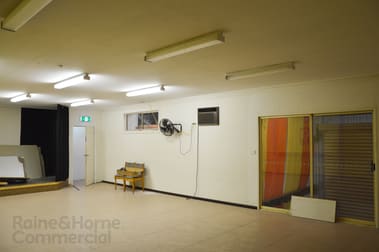 18/29 Coombes Drive Penrith NSW 2750 - Image 3