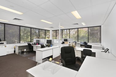 Click to view all images 105, 384 Eastern Valley Way Chatswood NSW 2067 - Image 3