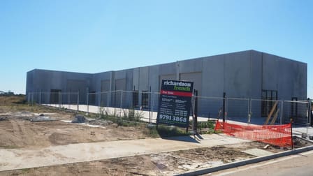 2&3/21-23 (Lot 41) Futures Road Cranbourne West VIC 3977 - Image 3