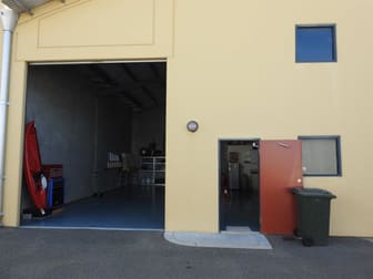 9/4 Flindell Street O'connor WA 6163 - Image 2