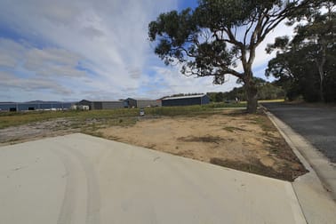 Click to view all images 19 Warrens Way St Helens TAS 7216 - Image 1