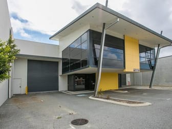 2/13 Mordaunt Circuit Canning Vale WA 6155 - Image 1