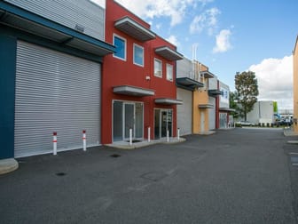 Units/8 & 9, 2 Panama St Canning Vale WA 6155 - Image 2