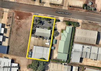 16 Freighter Avenue Wilsonton QLD 4350 - Image 1