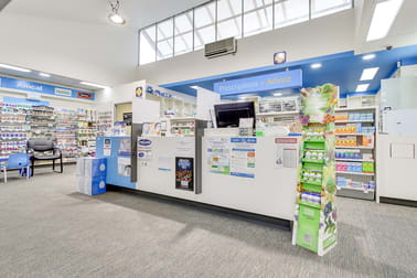 22-22A Myer Street Lakes Entrance VIC 3909 - Image 2