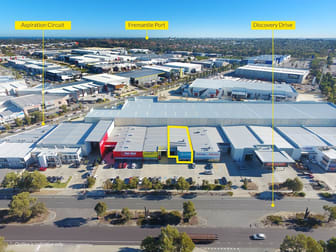 1/9 Discovery Drive Bibra Lake WA 6163 - Image 1