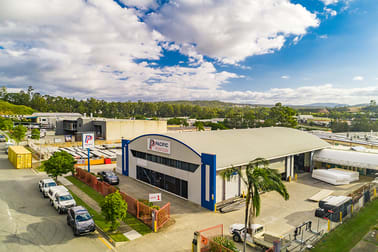 Click to view all images 83 Dover Drive Burleigh Heads QLD 4220 - Image 1