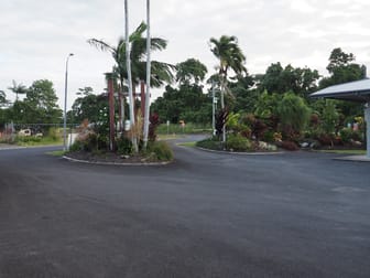 5/4 Stephens St Mission Beach QLD 4852 - Image 3