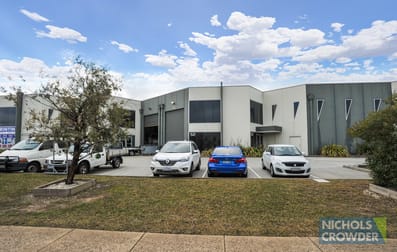 52 Frankston Gardens Drive Carrum Downs VIC 3201 - Image 2