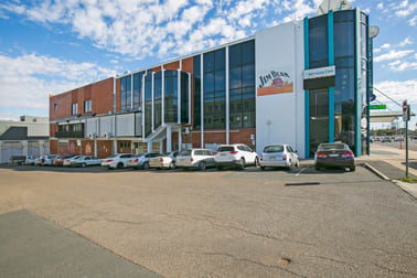 199 Marius Street Tamworth NSW 2340 - Image 2