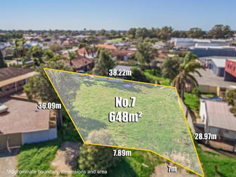 7 Foulkes Place Mandurah WA 6210 - Image 2