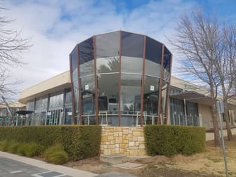 Unit 11/114 Emu Bank Belconnen ACT 2617 - Image 2