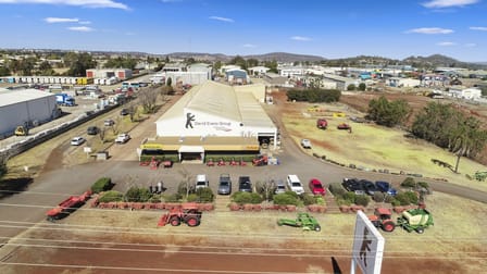 318 Taylor Street Wilsonton QLD 4350 - Image 1