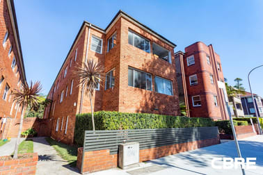 10 Victoria Parade Manly NSW 2095 - Image 2