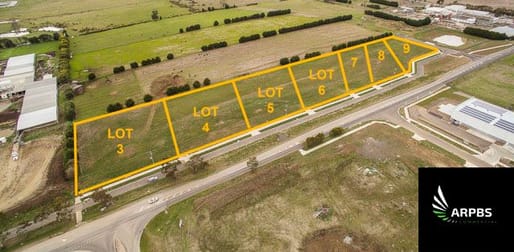 8/3-9 Salesyard Road Kyneton VIC 3444 - Image 2