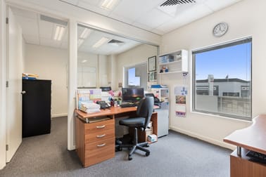 12/545 McDonalds Road South Morang VIC 3752 - Image 3