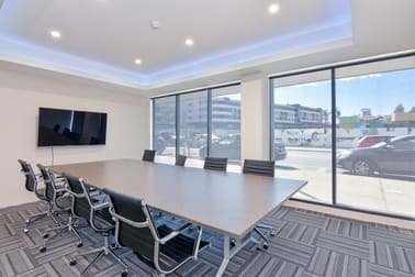 5/11 Signal Terrace Cockburn Central WA 6164 - Image 2