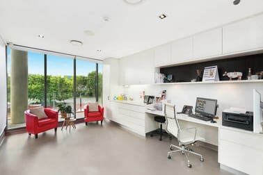 10/6 Meridian Place Bella Vista NSW 2153 - Image 1