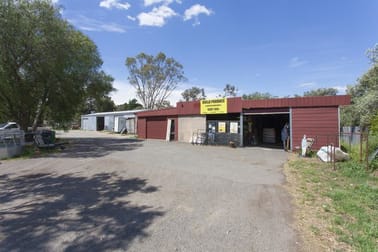 Click to view all images 94A Bulla Road Bulla VIC 3428 - Image 2