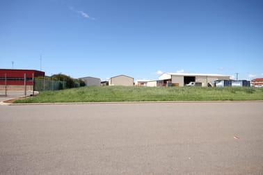 4 Vulcan Way Wonthella WA 6530 - Image 3