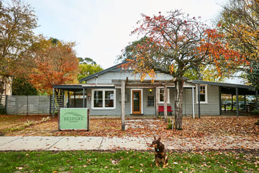 16 Grant Street Forrest VIC 3236 - Image 1