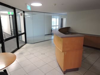 19/42 Bundall Road Bundall QLD 4217 - Image 2
