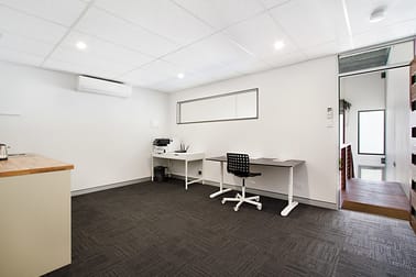2/59 Township Drive Burleigh Heads QLD 4220 - Image 3