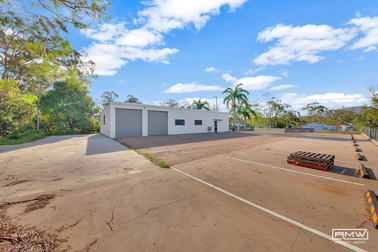 98-100 Rockhampton Road Yeppoon QLD 4703 - Image 3