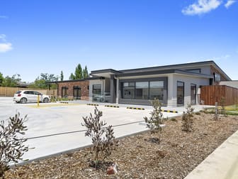 Click to view all images 251 Dyson Drive Alfredton VIC 3350 - Image 1