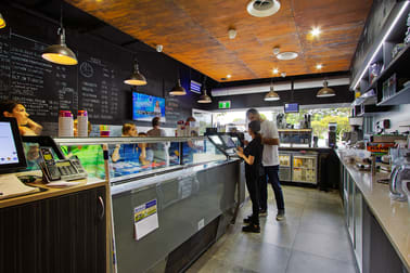 Click to view all images 7/63 Veterans Parade Collaroy NSW 2097 - Image 2