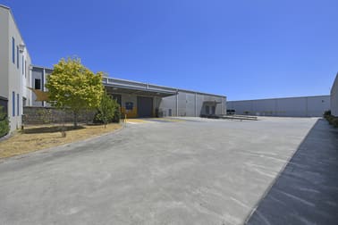 42 - 46 Fairchild Steet Moorabbin VIC 3189 - Image 2