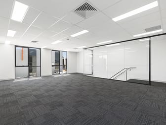 28/125 Rooks Road Nunawading VIC 3131 - Image 3