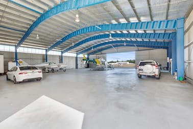 6 Aviation Drive West Rockhampton QLD 4700 - Image 3