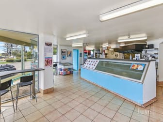 1/174 Alexandra Parade Alexandra Headland QLD 4572 - Image 2